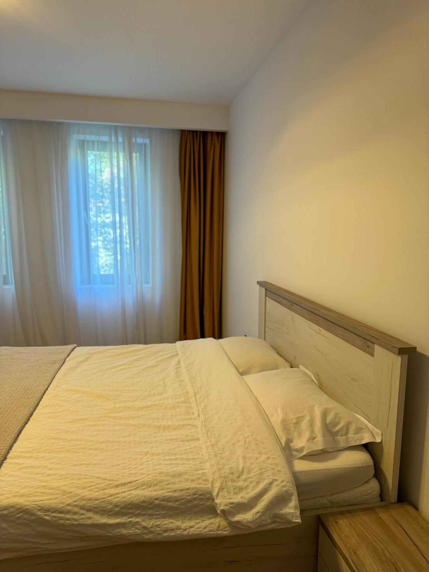 Divine moments apartment@Calbucet ski slope Predeal Eksteriør bilde